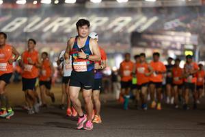 BIB: 140, 20088
                            <button type="button" onclick="openModal(14265585)" class="btn btn-primary btn-sm float-right btn-popup" data-toggle="modal" data-target=".modal-high-quality">
                        <i class="fas fa-shopping-cart"></i> Add to Cart
                    </button>
                                            <button type="button" onclick="isThisMe(14265585, true)" class="btn btn-success btn-sm float-right btn-popup btn-isme hidden" data-toggle="tooltip" data-placement="bottom" title="นี่คือรูปของคุณใช่ไหม คลิกที่นี่เพื่อเอาเข้าอัลบั้ม">
                        <i class="fas fa-plus"></i> Add to album
                    </button>
                    <button type="button" onclick="isThisMe(14265585, false)" class="btn btn-warning btn-sm float-right btn-popup btn-isnotme hidden">
                        <i class="fas fa-ban"></i> Remove from album
                    </button>