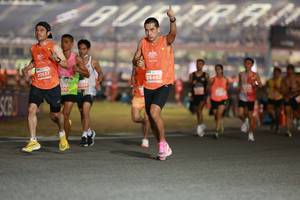 BIB: 20837, 26482
                            <button type="button" onclick="openModal(14241811)" class="btn btn-primary btn-sm float-right btn-popup" data-toggle="modal" data-target=".modal-high-quality">
                        <i class="fas fa-shopping-cart"></i> Add to Cart
                    </button>
                                            <button type="button" onclick="isThisMe(14241811, true)" class="btn btn-success btn-sm float-right btn-popup btn-isme hidden" data-toggle="tooltip" data-placement="bottom" title="นี่คือรูปของคุณใช่ไหม คลิกที่นี่เพื่อเอาเข้าอัลบั้ม">
                        <i class="fas fa-plus"></i> Add to album
                    </button>
                    <button type="button" onclick="isThisMe(14241811, false)" class="btn btn-warning btn-sm float-right btn-popup btn-isnotme hidden">
                        <i class="fas fa-ban"></i> Remove from album
                    </button>