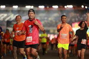 BIB: 20601, 26308, 2122
                            <button type="button" onclick="openModal(14290251)" class="btn btn-primary btn-sm float-right btn-popup" data-toggle="modal" data-target=".modal-high-quality">
                        <i class="fas fa-shopping-cart"></i> Add to Cart
                    </button>
                                            <button type="button" onclick="isThisMe(14290251, true)" class="btn btn-success btn-sm float-right btn-popup btn-isme hidden" data-toggle="tooltip" data-placement="bottom" title="นี่คือรูปของคุณใช่ไหม คลิกที่นี่เพื่อเอาเข้าอัลบั้ม">
                        <i class="fas fa-plus"></i> Add to album
                    </button>
                    <button type="button" onclick="isThisMe(14290251, false)" class="btn btn-warning btn-sm float-right btn-popup btn-isnotme hidden">
                        <i class="fas fa-ban"></i> Remove from album
                    </button>