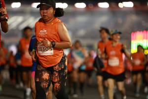 BIB: 7021, 23305
                            <button type="button" onclick="openModal(14331789)" class="btn btn-primary btn-sm float-right btn-popup" data-toggle="modal" data-target=".modal-high-quality">
                        <i class="fas fa-shopping-cart"></i> Add to Cart
                    </button>
                                            <button type="button" onclick="isThisMe(14331789, true)" class="btn btn-success btn-sm float-right btn-popup btn-isme hidden" data-toggle="tooltip" data-placement="bottom" title="นี่คือรูปของคุณใช่ไหม คลิกที่นี่เพื่อเอาเข้าอัลบั้ม">
                        <i class="fas fa-plus"></i> Add to album
                    </button>
                    <button type="button" onclick="isThisMe(14331789, false)" class="btn btn-warning btn-sm float-right btn-popup btn-isnotme hidden">
                        <i class="fas fa-ban"></i> Remove from album
                    </button>