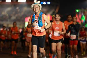 BIB: 2688, 2338
                            <button type="button" onclick="openModal(14307426)" class="btn btn-primary btn-sm float-right btn-popup" data-toggle="modal" data-target=".modal-high-quality">
                        <i class="fas fa-shopping-cart"></i> Add to Cart
                    </button>
                                            <button type="button" onclick="isThisMe(14307426, true)" class="btn btn-success btn-sm float-right btn-popup btn-isme hidden" data-toggle="tooltip" data-placement="bottom" title="นี่คือรูปของคุณใช่ไหม คลิกที่นี่เพื่อเอาเข้าอัลบั้ม">
                        <i class="fas fa-plus"></i> Add to album
                    </button>
                    <button type="button" onclick="isThisMe(14307426, false)" class="btn btn-warning btn-sm float-right btn-popup btn-isnotme hidden">
                        <i class="fas fa-ban"></i> Remove from album
                    </button>