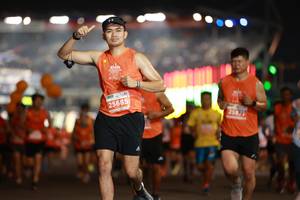 BIB: 25685, 25871, 130
                            <button type="button" onclick="openModal(14278619)" class="btn btn-primary btn-sm float-right btn-popup" data-toggle="modal" data-target=".modal-high-quality">
                        <i class="fas fa-shopping-cart"></i> Add to Cart
                    </button>
                                            <button type="button" onclick="isThisMe(14278619, true)" class="btn btn-success btn-sm float-right btn-popup btn-isme hidden" data-toggle="tooltip" data-placement="bottom" title="นี่คือรูปของคุณใช่ไหม คลิกที่นี่เพื่อเอาเข้าอัลบั้ม">
                        <i class="fas fa-plus"></i> Add to album
                    </button>
                    <button type="button" onclick="isThisMe(14278619, false)" class="btn btn-warning btn-sm float-right btn-popup btn-isnotme hidden">
                        <i class="fas fa-ban"></i> Remove from album
                    </button>