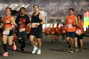 BIB: 2733, 26983, 25987, 23779, 24023
                            <button type="button" onclick="openModal(14273033)" class="btn btn-primary btn-sm float-right btn-popup" data-toggle="modal" data-target=".modal-high-quality">
                        <i class="fas fa-shopping-cart"></i> Add to Cart
                    </button>
                                            <button type="button" onclick="isThisMe(14273033, true)" class="btn btn-success btn-sm float-right btn-popup btn-isme hidden" data-toggle="tooltip" data-placement="bottom" title="นี่คือรูปของคุณใช่ไหม คลิกที่นี่เพื่อเอาเข้าอัลบั้ม">
                        <i class="fas fa-plus"></i> Add to album
                    </button>
                    <button type="button" onclick="isThisMe(14273033, false)" class="btn btn-warning btn-sm float-right btn-popup btn-isnotme hidden">
                        <i class="fas fa-ban"></i> Remove from album
                    </button>