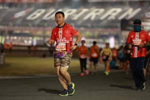 BIB: 21555, 25110
                            <button type="button" onclick="openModal(14360663)" class="btn btn-primary btn-sm float-right btn-popup" data-toggle="modal" data-target=".modal-high-quality">
                        <i class="fas fa-shopping-cart"></i> Add to Cart
                    </button>
                                            <button type="button" onclick="isThisMe(14360663, true)" class="btn btn-success btn-sm float-right btn-popup btn-isme hidden" data-toggle="tooltip" data-placement="bottom" title="นี่คือรูปของคุณใช่ไหม คลิกที่นี่เพื่อเอาเข้าอัลบั้ม">
                        <i class="fas fa-plus"></i> Add to album
                    </button>
                    <button type="button" onclick="isThisMe(14360663, false)" class="btn btn-warning btn-sm float-right btn-popup btn-isnotme hidden">
                        <i class="fas fa-ban"></i> Remove from album
                    </button>