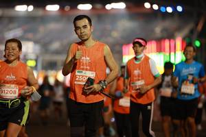 BIB: 250, 91208
                            <button type="button" onclick="openModal(14337401)" class="btn btn-primary btn-sm float-right btn-popup" data-toggle="modal" data-target=".modal-high-quality">
                        <i class="fas fa-shopping-cart"></i> Add to Cart
                    </button>
                                            <button type="button" onclick="isThisMe(14337401, true)" class="btn btn-success btn-sm float-right btn-popup btn-isme hidden" data-toggle="tooltip" data-placement="bottom" title="นี่คือรูปของคุณใช่ไหม คลิกที่นี่เพื่อเอาเข้าอัลบั้ม">
                        <i class="fas fa-plus"></i> Add to album
                    </button>
                    <button type="button" onclick="isThisMe(14337401, false)" class="btn btn-warning btn-sm float-right btn-popup btn-isnotme hidden">
                        <i class="fas fa-ban"></i> Remove from album
                    </button>