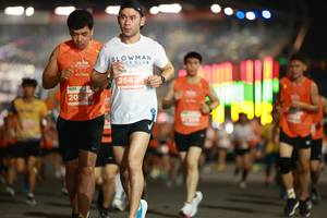 BIB: 2682, 2056
                            <button type="button" onclick="openModal(14278434)" class="btn btn-primary btn-sm float-right btn-popup" data-toggle="modal" data-target=".modal-high-quality">
                        <i class="fas fa-shopping-cart"></i> Add to Cart
                    </button>
                                            <button type="button" onclick="isThisMe(14278434, true)" class="btn btn-success btn-sm float-right btn-popup btn-isme hidden" data-toggle="tooltip" data-placement="bottom" title="นี่คือรูปของคุณใช่ไหม คลิกที่นี่เพื่อเอาเข้าอัลบั้ม">
                        <i class="fas fa-plus"></i> Add to album
                    </button>
                    <button type="button" onclick="isThisMe(14278434, false)" class="btn btn-warning btn-sm float-right btn-popup btn-isnotme hidden">
                        <i class="fas fa-ban"></i> Remove from album
                    </button>