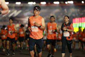 BIB: 20275, 29775
                            <button type="button" onclick="openModal(14300026)" class="btn btn-primary btn-sm float-right btn-popup" data-toggle="modal" data-target=".modal-high-quality">
                        <i class="fas fa-shopping-cart"></i> Add to Cart
                    </button>
                                            <button type="button" onclick="isThisMe(14300026, true)" class="btn btn-success btn-sm float-right btn-popup btn-isme hidden" data-toggle="tooltip" data-placement="bottom" title="นี่คือรูปของคุณใช่ไหม คลิกที่นี่เพื่อเอาเข้าอัลบั้ม">
                        <i class="fas fa-plus"></i> Add to album
                    </button>
                    <button type="button" onclick="isThisMe(14300026, false)" class="btn btn-warning btn-sm float-right btn-popup btn-isnotme hidden">
                        <i class="fas fa-ban"></i> Remove from album
                    </button>