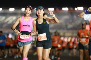 BIB: 3242, 900
                            <button type="button" onclick="openModal(14288562)" class="btn btn-primary btn-sm float-right btn-popup" data-toggle="modal" data-target=".modal-high-quality">
                        <i class="fas fa-shopping-cart"></i> Add to Cart
                    </button>
                                            <button type="button" onclick="isThisMe(14288562, true)" class="btn btn-success btn-sm float-right btn-popup btn-isme hidden" data-toggle="tooltip" data-placement="bottom" title="นี่คือรูปของคุณใช่ไหม คลิกที่นี่เพื่อเอาเข้าอัลบั้ม">
                        <i class="fas fa-plus"></i> Add to album
                    </button>
                    <button type="button" onclick="isThisMe(14288562, false)" class="btn btn-warning btn-sm float-right btn-popup btn-isnotme hidden">
                        <i class="fas fa-ban"></i> Remove from album
                    </button>