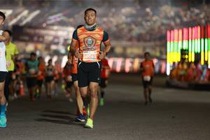 BIB: 20063
                            <button type="button" onclick="openModal(14262092)" class="btn btn-primary btn-sm float-right btn-popup" data-toggle="modal" data-target=".modal-high-quality">
                        <i class="fas fa-shopping-cart"></i> Add to Cart
                    </button>
                                            <button type="button" onclick="isThisMe(14262092, true)" class="btn btn-success btn-sm float-right btn-popup btn-isme hidden" data-toggle="tooltip" data-placement="bottom" title="นี่คือรูปของคุณใช่ไหม คลิกที่นี่เพื่อเอาเข้าอัลบั้ม">
                        <i class="fas fa-plus"></i> Add to album
                    </button>
                    <button type="button" onclick="isThisMe(14262092, false)" class="btn btn-warning btn-sm float-right btn-popup btn-isnotme hidden">
                        <i class="fas fa-ban"></i> Remove from album
                    </button>