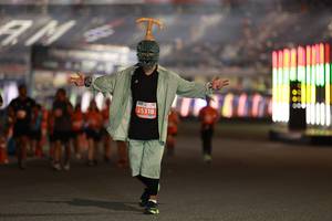 BIB: 25318
                            <button type="button" onclick="openModal(14360887)" class="btn btn-primary btn-sm float-right btn-popup" data-toggle="modal" data-target=".modal-high-quality">
                        <i class="fas fa-shopping-cart"></i> Add to Cart
                    </button>
                                            <button type="button" onclick="isThisMe(14360887, true)" class="btn btn-success btn-sm float-right btn-popup btn-isme hidden" data-toggle="tooltip" data-placement="bottom" title="นี่คือรูปของคุณใช่ไหม คลิกที่นี่เพื่อเอาเข้าอัลบั้ม">
                        <i class="fas fa-plus"></i> Add to album
                    </button>
                    <button type="button" onclick="isThisMe(14360887, false)" class="btn btn-warning btn-sm float-right btn-popup btn-isnotme hidden">
                        <i class="fas fa-ban"></i> Remove from album
                    </button>