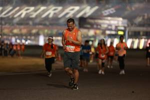 BIB: 26767
                            <button type="button" onclick="openModal(14360480)" class="btn btn-primary btn-sm float-right btn-popup" data-toggle="modal" data-target=".modal-high-quality">
                        <i class="fas fa-shopping-cart"></i> Add to Cart
                    </button>
                                            <button type="button" onclick="isThisMe(14360480, true)" class="btn btn-success btn-sm float-right btn-popup btn-isme hidden" data-toggle="tooltip" data-placement="bottom" title="นี่คือรูปของคุณใช่ไหม คลิกที่นี่เพื่อเอาเข้าอัลบั้ม">
                        <i class="fas fa-plus"></i> Add to album
                    </button>
                    <button type="button" onclick="isThisMe(14360480, false)" class="btn btn-warning btn-sm float-right btn-popup btn-isnotme hidden">
                        <i class="fas fa-ban"></i> Remove from album
                    </button>