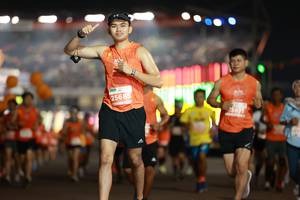 BIB: 25685
                            <button type="button" onclick="openModal(14278620)" class="btn btn-primary btn-sm float-right btn-popup" data-toggle="modal" data-target=".modal-high-quality">
                        <i class="fas fa-shopping-cart"></i> Add to Cart
                    </button>
                                            <button type="button" onclick="isThisMe(14278620, true)" class="btn btn-success btn-sm float-right btn-popup btn-isme hidden" data-toggle="tooltip" data-placement="bottom" title="นี่คือรูปของคุณใช่ไหม คลิกที่นี่เพื่อเอาเข้าอัลบั้ม">
                        <i class="fas fa-plus"></i> Add to album
                    </button>
                    <button type="button" onclick="isThisMe(14278620, false)" class="btn btn-warning btn-sm float-right btn-popup btn-isnotme hidden">
                        <i class="fas fa-ban"></i> Remove from album
                    </button>