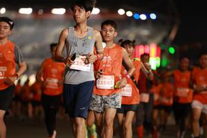 BIB: 23928, 23593, 440
                            <button type="button" onclick="openModal(14313471)" class="btn btn-primary btn-sm float-right btn-popup" data-toggle="modal" data-target=".modal-high-quality">
                        <i class="fas fa-shopping-cart"></i> Add to Cart
                    </button>
                                            <button type="button" onclick="isThisMe(14313471, true)" class="btn btn-success btn-sm float-right btn-popup btn-isme hidden" data-toggle="tooltip" data-placement="bottom" title="นี่คือรูปของคุณใช่ไหม คลิกที่นี่เพื่อเอาเข้าอัลบั้ม">
                        <i class="fas fa-plus"></i> Add to album
                    </button>
                    <button type="button" onclick="isThisMe(14313471, false)" class="btn btn-warning btn-sm float-right btn-popup btn-isnotme hidden">
                        <i class="fas fa-ban"></i> Remove from album
                    </button>