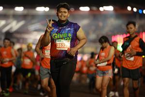 BIB: 2532
                            <button type="button" onclick="openModal(14333167)" class="btn btn-primary btn-sm float-right btn-popup" data-toggle="modal" data-target=".modal-high-quality">
                        <i class="fas fa-shopping-cart"></i> Add to Cart
                    </button>
                                            <button type="button" onclick="isThisMe(14333167, true)" class="btn btn-success btn-sm float-right btn-popup btn-isme hidden" data-toggle="tooltip" data-placement="bottom" title="นี่คือรูปของคุณใช่ไหม คลิกที่นี่เพื่อเอาเข้าอัลบั้ม">
                        <i class="fas fa-plus"></i> Add to album
                    </button>
                    <button type="button" onclick="isThisMe(14333167, false)" class="btn btn-warning btn-sm float-right btn-popup btn-isnotme hidden">
                        <i class="fas fa-ban"></i> Remove from album
                    </button>