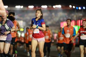 BIB: 28540, 23296, 29704
                            <button type="button" onclick="openModal(14289940)" class="btn btn-primary btn-sm float-right btn-popup" data-toggle="modal" data-target=".modal-high-quality">
                        <i class="fas fa-shopping-cart"></i> Add to Cart
                    </button>
                                            <button type="button" onclick="isThisMe(14289940, true)" class="btn btn-success btn-sm float-right btn-popup btn-isme hidden" data-toggle="tooltip" data-placement="bottom" title="นี่คือรูปของคุณใช่ไหม คลิกที่นี่เพื่อเอาเข้าอัลบั้ม">
                        <i class="fas fa-plus"></i> Add to album
                    </button>
                    <button type="button" onclick="isThisMe(14289940, false)" class="btn btn-warning btn-sm float-right btn-popup btn-isnotme hidden">
                        <i class="fas fa-ban"></i> Remove from album
                    </button>