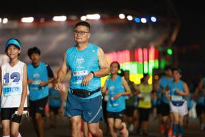BIB: 13657, 13150
                            <button type="button" onclick="openModal(14396932)" class="btn btn-primary btn-sm float-right btn-popup" data-toggle="modal" data-target=".modal-high-quality">
                        <i class="fas fa-shopping-cart"></i> Add to Cart
                    </button>
                                            <button type="button" onclick="isThisMe(14396932, true)" class="btn btn-success btn-sm float-right btn-popup btn-isme hidden" data-toggle="tooltip" data-placement="bottom" title="นี่คือรูปของคุณใช่ไหม คลิกที่นี่เพื่อเอาเข้าอัลบั้ม">
                        <i class="fas fa-plus"></i> Add to album
                    </button>
                    <button type="button" onclick="isThisMe(14396932, false)" class="btn btn-warning btn-sm float-right btn-popup btn-isnotme hidden">
                        <i class="fas fa-ban"></i> Remove from album
                    </button>