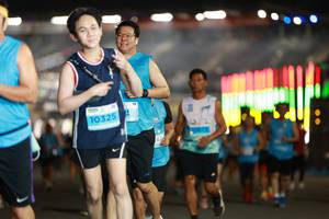 BIB: 10325
                            <button type="button" onclick="openModal(14401512)" class="btn btn-primary btn-sm float-right btn-popup" data-toggle="modal" data-target=".modal-high-quality">
                        <i class="fas fa-shopping-cart"></i> Add to Cart
                    </button>
                                            <button type="button" onclick="isThisMe(14401512, true)" class="btn btn-success btn-sm float-right btn-popup btn-isme hidden" data-toggle="tooltip" data-placement="bottom" title="นี่คือรูปของคุณใช่ไหม คลิกที่นี่เพื่อเอาเข้าอัลบั้ม">
                        <i class="fas fa-plus"></i> Add to album
                    </button>
                    <button type="button" onclick="isThisMe(14401512, false)" class="btn btn-warning btn-sm float-right btn-popup btn-isnotme hidden">
                        <i class="fas fa-ban"></i> Remove from album
                    </button>