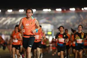 BIB: 2192
                            <button type="button" onclick="openModal(14274834)" class="btn btn-primary btn-sm float-right btn-popup" data-toggle="modal" data-target=".modal-high-quality">
                        <i class="fas fa-shopping-cart"></i> Add to Cart
                    </button>
                                            <button type="button" onclick="isThisMe(14274834, true)" class="btn btn-success btn-sm float-right btn-popup btn-isme hidden" data-toggle="tooltip" data-placement="bottom" title="นี่คือรูปของคุณใช่ไหม คลิกที่นี่เพื่อเอาเข้าอัลบั้ม">
                        <i class="fas fa-plus"></i> Add to album
                    </button>
                    <button type="button" onclick="isThisMe(14274834, false)" class="btn btn-warning btn-sm float-right btn-popup btn-isnotme hidden">
                        <i class="fas fa-ban"></i> Remove from album
                    </button>