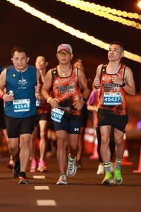 BIB: 40437, 42543, 0499
                            <button type="button" onclick="openModal(14125147)" class="btn btn-primary btn-sm float-right btn-popup" data-toggle="modal" data-target=".modal-high-quality">
                        <i class="fas fa-shopping-cart"></i> Add to Cart
                    </button>
                                            <button type="button" onclick="isThisMe(14125147, true)" class="btn btn-success btn-sm float-right btn-popup btn-isme hidden" data-toggle="tooltip" data-placement="bottom" title="นี่คือรูปของคุณใช่ไหม คลิกที่นี่เพื่อเอาเข้าอัลบั้ม">
                        <i class="fas fa-plus"></i> Add to album
                    </button>
                    <button type="button" onclick="isThisMe(14125147, false)" class="btn btn-warning btn-sm float-right btn-popup btn-isnotme hidden">
                        <i class="fas fa-ban"></i> Remove from album
                    </button>