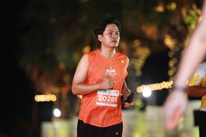BIB: 20285
                            <button type="button" onclick="openModal(14115213)" class="btn btn-primary btn-sm float-right btn-popup" data-toggle="modal" data-target=".modal-high-quality">
                        <i class="fas fa-shopping-cart"></i> Add to Cart
                    </button>
                                            <button type="button" onclick="isThisMe(14115213, true)" class="btn btn-success btn-sm float-right btn-popup btn-isme hidden" data-toggle="tooltip" data-placement="bottom" title="นี่คือรูปของคุณใช่ไหม คลิกที่นี่เพื่อเอาเข้าอัลบั้ม">
                        <i class="fas fa-plus"></i> Add to album
                    </button>
                    <button type="button" onclick="isThisMe(14115213, false)" class="btn btn-warning btn-sm float-right btn-popup btn-isnotme hidden">
                        <i class="fas fa-ban"></i> Remove from album
                    </button>