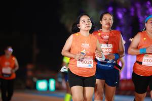 BIB: 945, 230, 28029
                            <button type="button" onclick="openModal(14095611)" class="btn btn-primary btn-sm float-right btn-popup" data-toggle="modal" data-target=".modal-high-quality">
                        <i class="fas fa-shopping-cart"></i> Add to Cart
                    </button>
                                            <button type="button" onclick="isThisMe(14095611, true)" class="btn btn-success btn-sm float-right btn-popup btn-isme hidden" data-toggle="tooltip" data-placement="bottom" title="นี่คือรูปของคุณใช่ไหม คลิกที่นี่เพื่อเอาเข้าอัลบั้ม">
                        <i class="fas fa-plus"></i> Add to album
                    </button>
                    <button type="button" onclick="isThisMe(14095611, false)" class="btn btn-warning btn-sm float-right btn-popup btn-isnotme hidden">
                        <i class="fas fa-ban"></i> Remove from album
                    </button>