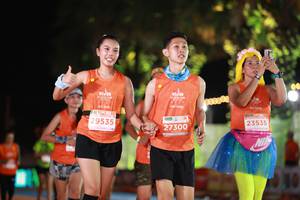 BIB: 29535, 23535, 27300
                            <button type="button" onclick="openModal(14112627)" class="btn btn-primary btn-sm float-right btn-popup" data-toggle="modal" data-target=".modal-high-quality">
                        <i class="fas fa-shopping-cart"></i> Add to Cart
                    </button>
                                            <button type="button" onclick="isThisMe(14112627, true)" class="btn btn-success btn-sm float-right btn-popup btn-isme hidden" data-toggle="tooltip" data-placement="bottom" title="นี่คือรูปของคุณใช่ไหม คลิกที่นี่เพื่อเอาเข้าอัลบั้ม">
                        <i class="fas fa-plus"></i> Add to album
                    </button>
                    <button type="button" onclick="isThisMe(14112627, false)" class="btn btn-warning btn-sm float-right btn-popup btn-isnotme hidden">
                        <i class="fas fa-ban"></i> Remove from album
                    </button>
