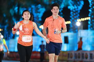 BIB: 23541
                            <button type="button" onclick="openModal(14104608)" class="btn btn-primary btn-sm float-right btn-popup" data-toggle="modal" data-target=".modal-high-quality">
                        <i class="fas fa-shopping-cart"></i> Add to Cart
                    </button>
                                            <button type="button" onclick="isThisMe(14104608, true)" class="btn btn-success btn-sm float-right btn-popup btn-isme hidden" data-toggle="tooltip" data-placement="bottom" title="นี่คือรูปของคุณใช่ไหม คลิกที่นี่เพื่อเอาเข้าอัลบั้ม">
                        <i class="fas fa-plus"></i> Add to album
                    </button>
                    <button type="button" onclick="isThisMe(14104608, false)" class="btn btn-warning btn-sm float-right btn-popup btn-isnotme hidden">
                        <i class="fas fa-ban"></i> Remove from album
                    </button>