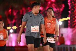 BIB: 2021, 20389, 22666
                            <button type="button" onclick="openModal(14112184)" class="btn btn-primary btn-sm float-right btn-popup" data-toggle="modal" data-target=".modal-high-quality">
                        <i class="fas fa-shopping-cart"></i> Add to Cart
                    </button>
                                            <button type="button" onclick="isThisMe(14112184, true)" class="btn btn-success btn-sm float-right btn-popup btn-isme hidden" data-toggle="tooltip" data-placement="bottom" title="นี่คือรูปของคุณใช่ไหม คลิกที่นี่เพื่อเอาเข้าอัลบั้ม">
                        <i class="fas fa-plus"></i> Add to album
                    </button>
                    <button type="button" onclick="isThisMe(14112184, false)" class="btn btn-warning btn-sm float-right btn-popup btn-isnotme hidden">
                        <i class="fas fa-ban"></i> Remove from album
                    </button>