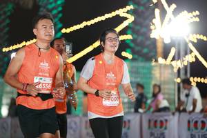 BIB: 26556, 2043, 29000
                            <button type="button" onclick="openModal(14062250)" class="btn btn-primary btn-sm float-right btn-popup" data-toggle="modal" data-target=".modal-high-quality">
                        <i class="fas fa-shopping-cart"></i> Add to Cart
                    </button>
                                            <button type="button" onclick="isThisMe(14062250, true)" class="btn btn-success btn-sm float-right btn-popup btn-isme hidden" data-toggle="tooltip" data-placement="bottom" title="นี่คือรูปของคุณใช่ไหม คลิกที่นี่เพื่อเอาเข้าอัลบั้ม">
                        <i class="fas fa-plus"></i> Add to album
                    </button>
                    <button type="button" onclick="isThisMe(14062250, false)" class="btn btn-warning btn-sm float-right btn-popup btn-isnotme hidden">
                        <i class="fas fa-ban"></i> Remove from album
                    </button>
