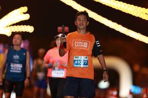 BIB: 41077
                            <button type="button" onclick="openModal(14153851)" class="btn btn-primary btn-sm float-right btn-popup" data-toggle="modal" data-target=".modal-high-quality">
                        <i class="fas fa-shopping-cart"></i> Add to Cart
                    </button>
                                            <button type="button" onclick="isThisMe(14153851, true)" class="btn btn-success btn-sm float-right btn-popup btn-isme hidden" data-toggle="tooltip" data-placement="bottom" title="นี่คือรูปของคุณใช่ไหม คลิกที่นี่เพื่อเอาเข้าอัลบั้ม">
                        <i class="fas fa-plus"></i> Add to album
                    </button>
                    <button type="button" onclick="isThisMe(14153851, false)" class="btn btn-warning btn-sm float-right btn-popup btn-isnotme hidden">
                        <i class="fas fa-ban"></i> Remove from album
                    </button>