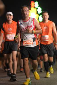 BIB: 2800, 76652, 20057
                            <button type="button" onclick="openModal(14412058)" class="btn btn-primary btn-sm float-right btn-popup" data-toggle="modal" data-target=".modal-high-quality">
                        <i class="fas fa-shopping-cart"></i> Add to Cart
                    </button>
                                            <button type="button" onclick="isThisMe(14412058, true)" class="btn btn-success btn-sm float-right btn-popup btn-isme hidden" data-toggle="tooltip" data-placement="bottom" title="นี่คือรูปของคุณใช่ไหม คลิกที่นี่เพื่อเอาเข้าอัลบั้ม">
                        <i class="fas fa-plus"></i> Add to album
                    </button>
                    <button type="button" onclick="isThisMe(14412058, false)" class="btn btn-warning btn-sm float-right btn-popup btn-isnotme hidden">
                        <i class="fas fa-ban"></i> Remove from album
                    </button>