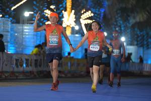 BIB: 47327, 48129
                            <button type="button" onclick="openModal(14621934)" class="btn btn-primary btn-sm float-right btn-popup" data-toggle="modal" data-target=".modal-high-quality">
                        <i class="fas fa-shopping-cart"></i> Add to Cart
                    </button>
                                            <button type="button" onclick="isThisMe(14621934, true)" class="btn btn-success btn-sm float-right btn-popup btn-isme hidden" data-toggle="tooltip" data-placement="bottom" title="นี่คือรูปของคุณใช่ไหม คลิกที่นี่เพื่อเอาเข้าอัลบั้ม">
                        <i class="fas fa-plus"></i> Add to album
                    </button>
                    <button type="button" onclick="isThisMe(14621934, false)" class="btn btn-warning btn-sm float-right btn-popup btn-isnotme hidden">
                        <i class="fas fa-ban"></i> Remove from album
                    </button>