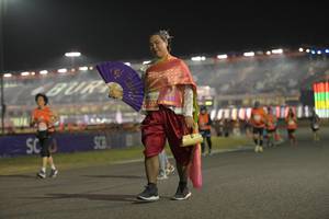 BIB: 227
                            <button type="button" onclick="openModal(14413348)" class="btn btn-primary btn-sm float-right btn-popup" data-toggle="modal" data-target=".modal-high-quality">
                        <i class="fas fa-shopping-cart"></i> Add to Cart
                    </button>
                                            <button type="button" onclick="isThisMe(14413348, true)" class="btn btn-success btn-sm float-right btn-popup btn-isme hidden" data-toggle="tooltip" data-placement="bottom" title="นี่คือรูปของคุณใช่ไหม คลิกที่นี่เพื่อเอาเข้าอัลบั้ม">
                        <i class="fas fa-plus"></i> Add to album
                    </button>
                    <button type="button" onclick="isThisMe(14413348, false)" class="btn btn-warning btn-sm float-right btn-popup btn-isnotme hidden">
                        <i class="fas fa-ban"></i> Remove from album
                    </button>