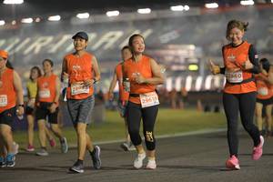 BIB: 290, 22840, 29659
                            <button type="button" onclick="openModal(14413127)" class="btn btn-primary btn-sm float-right btn-popup" data-toggle="modal" data-target=".modal-high-quality">
                        <i class="fas fa-shopping-cart"></i> Add to Cart
                    </button>
                                            <button type="button" onclick="isThisMe(14413127, true)" class="btn btn-success btn-sm float-right btn-popup btn-isme hidden" data-toggle="tooltip" data-placement="bottom" title="นี่คือรูปของคุณใช่ไหม คลิกที่นี่เพื่อเอาเข้าอัลบั้ม">
                        <i class="fas fa-plus"></i> Add to album
                    </button>
                    <button type="button" onclick="isThisMe(14413127, false)" class="btn btn-warning btn-sm float-right btn-popup btn-isnotme hidden">
                        <i class="fas fa-ban"></i> Remove from album
                    </button>