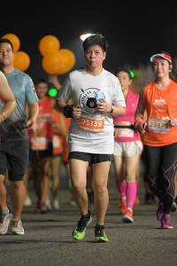 BIB: 2387, 95139
                            <button type="button" onclick="openModal(14399961)" class="btn btn-primary btn-sm float-right btn-popup" data-toggle="modal" data-target=".modal-high-quality">
                        <i class="fas fa-shopping-cart"></i> Add to Cart
                    </button>
                                            <button type="button" onclick="isThisMe(14399961, true)" class="btn btn-success btn-sm float-right btn-popup btn-isme hidden" data-toggle="tooltip" data-placement="bottom" title="นี่คือรูปของคุณใช่ไหม คลิกที่นี่เพื่อเอาเข้าอัลบั้ม">
                        <i class="fas fa-plus"></i> Add to album
                    </button>
                    <button type="button" onclick="isThisMe(14399961, false)" class="btn btn-warning btn-sm float-right btn-popup btn-isnotme hidden">
                        <i class="fas fa-ban"></i> Remove from album
                    </button>