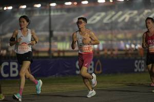 BIB: 22950, 20299, 2025
                            <button type="button" onclick="openModal(13926810)" class="btn btn-primary btn-sm float-right btn-popup" data-toggle="modal" data-target=".modal-high-quality">
                        <i class="fas fa-shopping-cart"></i> Add to Cart
                    </button>
                                            <button type="button" onclick="isThisMe(13926810, true)" class="btn btn-success btn-sm float-right btn-popup btn-isme hidden" data-toggle="tooltip" data-placement="bottom" title="นี่คือรูปของคุณใช่ไหม คลิกที่นี่เพื่อเอาเข้าอัลบั้ม">
                        <i class="fas fa-plus"></i> Add to album
                    </button>
                    <button type="button" onclick="isThisMe(13926810, false)" class="btn btn-warning btn-sm float-right btn-popup btn-isnotme hidden">
                        <i class="fas fa-ban"></i> Remove from album
                    </button>