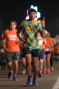 BIB: 26197
                            <button type="button" onclick="openModal(14413057)" class="btn btn-primary btn-sm float-right btn-popup" data-toggle="modal" data-target=".modal-high-quality">
                        <i class="fas fa-shopping-cart"></i> Add to Cart
                    </button>
                                            <button type="button" onclick="isThisMe(14413057, true)" class="btn btn-success btn-sm float-right btn-popup btn-isme hidden" data-toggle="tooltip" data-placement="bottom" title="นี่คือรูปของคุณใช่ไหม คลิกที่นี่เพื่อเอาเข้าอัลบั้ม">
                        <i class="fas fa-plus"></i> Add to album
                    </button>
                    <button type="button" onclick="isThisMe(14413057, false)" class="btn btn-warning btn-sm float-right btn-popup btn-isnotme hidden">
                        <i class="fas fa-ban"></i> Remove from album
                    </button>