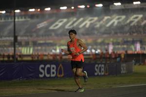 BIB: 635
                            <button type="button" onclick="openModal(13925725)" class="btn btn-primary btn-sm float-right btn-popup" data-toggle="modal" data-target=".modal-high-quality">
                        <i class="fas fa-shopping-cart"></i> Add to Cart
                    </button>
                                            <button type="button" onclick="isThisMe(13925725, true)" class="btn btn-success btn-sm float-right btn-popup btn-isme hidden" data-toggle="tooltip" data-placement="bottom" title="นี่คือรูปของคุณใช่ไหม คลิกที่นี่เพื่อเอาเข้าอัลบั้ม">
                        <i class="fas fa-plus"></i> Add to album
                    </button>
                    <button type="button" onclick="isThisMe(13925725, false)" class="btn btn-warning btn-sm float-right btn-popup btn-isnotme hidden">
                        <i class="fas fa-ban"></i> Remove from album
                    </button>