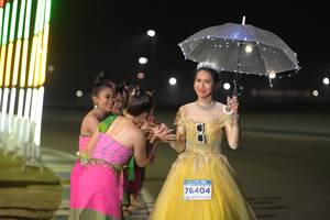 BIB: 76404
                            <button type="button" onclick="openModal(13911559)" class="btn btn-primary btn-sm float-right btn-popup" data-toggle="modal" data-target=".modal-high-quality">
                        <i class="fas fa-shopping-cart"></i> Add to Cart
                    </button>
                                            <button type="button" onclick="isThisMe(13911559, true)" class="btn btn-success btn-sm float-right btn-popup btn-isme hidden" data-toggle="tooltip" data-placement="bottom" title="นี่คือรูปของคุณใช่ไหม คลิกที่นี่เพื่อเอาเข้าอัลบั้ม">
                        <i class="fas fa-plus"></i> Add to album
                    </button>
                    <button type="button" onclick="isThisMe(13911559, false)" class="btn btn-warning btn-sm float-right btn-popup btn-isnotme hidden">
                        <i class="fas fa-ban"></i> Remove from album
                    </button>