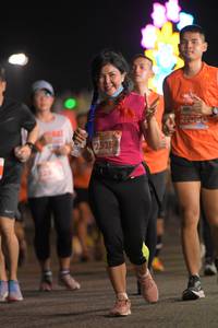 BIB: 27060, 29284
                            <button type="button" onclick="openModal(14410715)" class="btn btn-primary btn-sm float-right btn-popup" data-toggle="modal" data-target=".modal-high-quality">
                        <i class="fas fa-shopping-cart"></i> Add to Cart
                    </button>
                                            <button type="button" onclick="isThisMe(14410715, true)" class="btn btn-success btn-sm float-right btn-popup btn-isme hidden" data-toggle="tooltip" data-placement="bottom" title="นี่คือรูปของคุณใช่ไหม คลิกที่นี่เพื่อเอาเข้าอัลบั้ม">
                        <i class="fas fa-plus"></i> Add to album
                    </button>
                    <button type="button" onclick="isThisMe(14410715, false)" class="btn btn-warning btn-sm float-right btn-popup btn-isnotme hidden">
                        <i class="fas fa-ban"></i> Remove from album
                    </button>