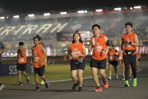 BIB: 26982, 2916, 168
                            <button type="button" onclick="openModal(14415662)" class="btn btn-primary btn-sm float-right btn-popup" data-toggle="modal" data-target=".modal-high-quality">
                        <i class="fas fa-shopping-cart"></i> Add to Cart
                    </button>
                                            <button type="button" onclick="isThisMe(14415662, true)" class="btn btn-success btn-sm float-right btn-popup btn-isme hidden" data-toggle="tooltip" data-placement="bottom" title="นี่คือรูปของคุณใช่ไหม คลิกที่นี่เพื่อเอาเข้าอัลบั้ม">
                        <i class="fas fa-plus"></i> Add to album
                    </button>
                    <button type="button" onclick="isThisMe(14415662, false)" class="btn btn-warning btn-sm float-right btn-popup btn-isnotme hidden">
                        <i class="fas fa-ban"></i> Remove from album
                    </button>