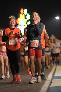 BIB: 28214, 25596, 9289
                            <button type="button" onclick="openModal(14408530)" class="btn btn-primary btn-sm float-right btn-popup" data-toggle="modal" data-target=".modal-high-quality">
                        <i class="fas fa-shopping-cart"></i> Add to Cart
                    </button>
                                            <button type="button" onclick="isThisMe(14408530, true)" class="btn btn-success btn-sm float-right btn-popup btn-isme hidden" data-toggle="tooltip" data-placement="bottom" title="นี่คือรูปของคุณใช่ไหม คลิกที่นี่เพื่อเอาเข้าอัลบั้ม">
                        <i class="fas fa-plus"></i> Add to album
                    </button>
                    <button type="button" onclick="isThisMe(14408530, false)" class="btn btn-warning btn-sm float-right btn-popup btn-isnotme hidden">
                        <i class="fas fa-ban"></i> Remove from album
                    </button>