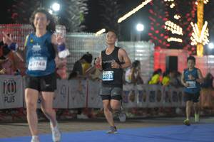 BIB: 47748, 95075, 100
                            <button type="button" onclick="openModal(14576455)" class="btn btn-primary btn-sm float-right btn-popup" data-toggle="modal" data-target=".modal-high-quality">
                        <i class="fas fa-shopping-cart"></i> Add to Cart
                    </button>
                                            <button type="button" onclick="isThisMe(14576455, true)" class="btn btn-success btn-sm float-right btn-popup btn-isme hidden" data-toggle="tooltip" data-placement="bottom" title="นี่คือรูปของคุณใช่ไหม คลิกที่นี่เพื่อเอาเข้าอัลบั้ม">
                        <i class="fas fa-plus"></i> Add to album
                    </button>
                    <button type="button" onclick="isThisMe(14576455, false)" class="btn btn-warning btn-sm float-right btn-popup btn-isnotme hidden">
                        <i class="fas fa-ban"></i> Remove from album
                    </button>
