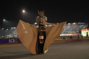 BIB: 2932
                            <button type="button" onclick="openModal(14422458)" class="btn btn-primary btn-sm float-right btn-popup" data-toggle="modal" data-target=".modal-high-quality">
                        <i class="fas fa-shopping-cart"></i> Add to Cart
                    </button>
                                            <button type="button" onclick="isThisMe(14422458, true)" class="btn btn-success btn-sm float-right btn-popup btn-isme hidden" data-toggle="tooltip" data-placement="bottom" title="นี่คือรูปของคุณใช่ไหม คลิกที่นี่เพื่อเอาเข้าอัลบั้ม">
                        <i class="fas fa-plus"></i> Add to album
                    </button>
                    <button type="button" onclick="isThisMe(14422458, false)" class="btn btn-warning btn-sm float-right btn-popup btn-isnotme hidden">
                        <i class="fas fa-ban"></i> Remove from album
                    </button>