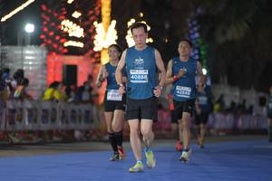 BIB: 40888, 42545, 804
                            <button type="button" onclick="openModal(14575548)" class="btn btn-primary btn-sm float-right btn-popup" data-toggle="modal" data-target=".modal-high-quality">
                        <i class="fas fa-shopping-cart"></i> Add to Cart
                    </button>
                                            <button type="button" onclick="isThisMe(14575548, true)" class="btn btn-success btn-sm float-right btn-popup btn-isme hidden" data-toggle="tooltip" data-placement="bottom" title="นี่คือรูปของคุณใช่ไหม คลิกที่นี่เพื่อเอาเข้าอัลบั้ม">
                        <i class="fas fa-plus"></i> Add to album
                    </button>
                    <button type="button" onclick="isThisMe(14575548, false)" class="btn btn-warning btn-sm float-right btn-popup btn-isnotme hidden">
                        <i class="fas fa-ban"></i> Remove from album
                    </button>
