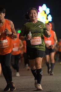 BIB: 25910, 28283
                            <button type="button" onclick="openModal(14422620)" class="btn btn-primary btn-sm float-right btn-popup" data-toggle="modal" data-target=".modal-high-quality">
                        <i class="fas fa-shopping-cart"></i> Add to Cart
                    </button>
                                            <button type="button" onclick="isThisMe(14422620, true)" class="btn btn-success btn-sm float-right btn-popup btn-isme hidden" data-toggle="tooltip" data-placement="bottom" title="นี่คือรูปของคุณใช่ไหม คลิกที่นี่เพื่อเอาเข้าอัลบั้ม">
                        <i class="fas fa-plus"></i> Add to album
                    </button>
                    <button type="button" onclick="isThisMe(14422620, false)" class="btn btn-warning btn-sm float-right btn-popup btn-isnotme hidden">
                        <i class="fas fa-ban"></i> Remove from album
                    </button>