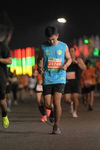 BIB: 25749
                            <button type="button" onclick="openModal(14395598)" class="btn btn-primary btn-sm float-right btn-popup" data-toggle="modal" data-target=".modal-high-quality">
                        <i class="fas fa-shopping-cart"></i> Add to Cart
                    </button>
                                            <button type="button" onclick="isThisMe(14395598, true)" class="btn btn-success btn-sm float-right btn-popup btn-isme hidden" data-toggle="tooltip" data-placement="bottom" title="นี่คือรูปของคุณใช่ไหม คลิกที่นี่เพื่อเอาเข้าอัลบั้ม">
                        <i class="fas fa-plus"></i> Add to album
                    </button>
                    <button type="button" onclick="isThisMe(14395598, false)" class="btn btn-warning btn-sm float-right btn-popup btn-isnotme hidden">
                        <i class="fas fa-ban"></i> Remove from album
                    </button>