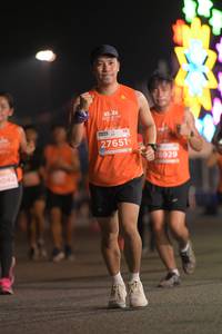 BIB: 27651, 5929, 042
                            <button type="button" onclick="openModal(14400965)" class="btn btn-primary btn-sm float-right btn-popup" data-toggle="modal" data-target=".modal-high-quality">
                        <i class="fas fa-shopping-cart"></i> Add to Cart
                    </button>
                                            <button type="button" onclick="isThisMe(14400965, true)" class="btn btn-success btn-sm float-right btn-popup btn-isme hidden" data-toggle="tooltip" data-placement="bottom" title="นี่คือรูปของคุณใช่ไหม คลิกที่นี่เพื่อเอาเข้าอัลบั้ม">
                        <i class="fas fa-plus"></i> Add to album
                    </button>
                    <button type="button" onclick="isThisMe(14400965, false)" class="btn btn-warning btn-sm float-right btn-popup btn-isnotme hidden">
                        <i class="fas fa-ban"></i> Remove from album
                    </button>