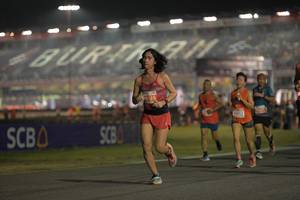 BIB: 925
                            <button type="button" onclick="openModal(13937004)" class="btn btn-primary btn-sm float-right btn-popup" data-toggle="modal" data-target=".modal-high-quality">
                        <i class="fas fa-shopping-cart"></i> Add to Cart
                    </button>
                                            <button type="button" onclick="isThisMe(13937004, true)" class="btn btn-success btn-sm float-right btn-popup btn-isme hidden" data-toggle="tooltip" data-placement="bottom" title="นี่คือรูปของคุณใช่ไหม คลิกที่นี่เพื่อเอาเข้าอัลบั้ม">
                        <i class="fas fa-plus"></i> Add to album
                    </button>
                    <button type="button" onclick="isThisMe(13937004, false)" class="btn btn-warning btn-sm float-right btn-popup btn-isnotme hidden">
                        <i class="fas fa-ban"></i> Remove from album
                    </button>