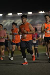 BIB: 772, 25776
                            <button type="button" onclick="openModal(13961551)" class="btn btn-primary btn-sm float-right btn-popup" data-toggle="modal" data-target=".modal-high-quality">
                        <i class="fas fa-shopping-cart"></i> Add to Cart
                    </button>
                                            <button type="button" onclick="isThisMe(13961551, true)" class="btn btn-success btn-sm float-right btn-popup btn-isme hidden" data-toggle="tooltip" data-placement="bottom" title="นี่คือรูปของคุณใช่ไหม คลิกที่นี่เพื่อเอาเข้าอัลบั้ม">
                        <i class="fas fa-plus"></i> Add to album
                    </button>
                    <button type="button" onclick="isThisMe(13961551, false)" class="btn btn-warning btn-sm float-right btn-popup btn-isnotme hidden">
                        <i class="fas fa-ban"></i> Remove from album
                    </button>